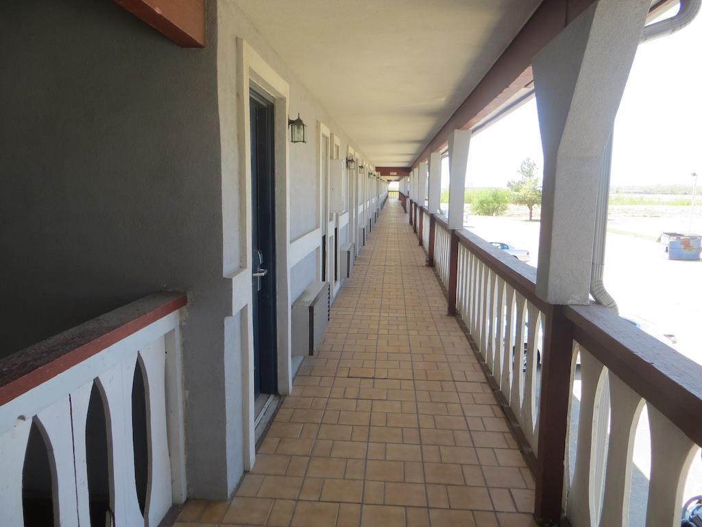 Executive Inn Wichita Exterior foto